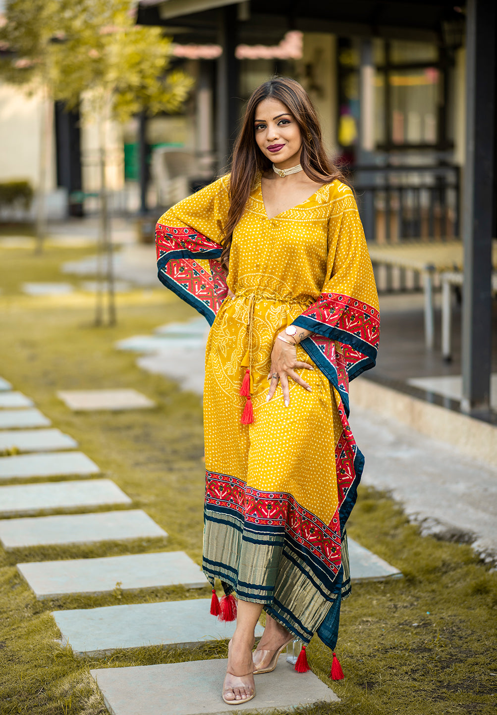 This Oversize Kaftan dress is the best choice for the summer, can be transformed for any occasion from casual to Special Occasion.