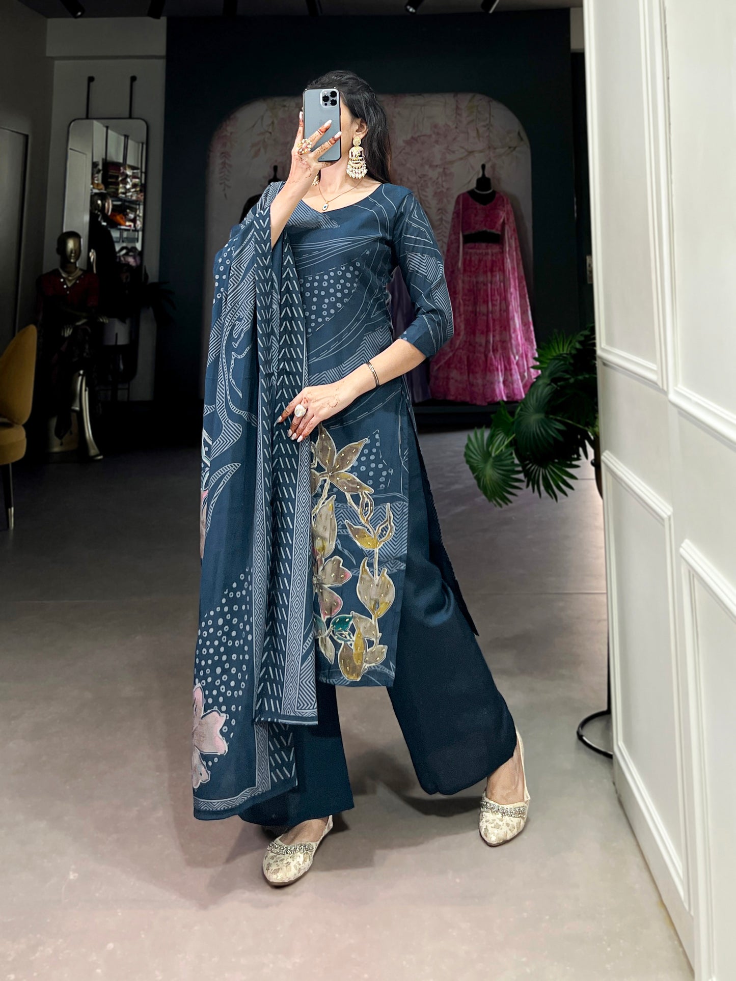 Beads meet blooms in this stunning salwar suit
