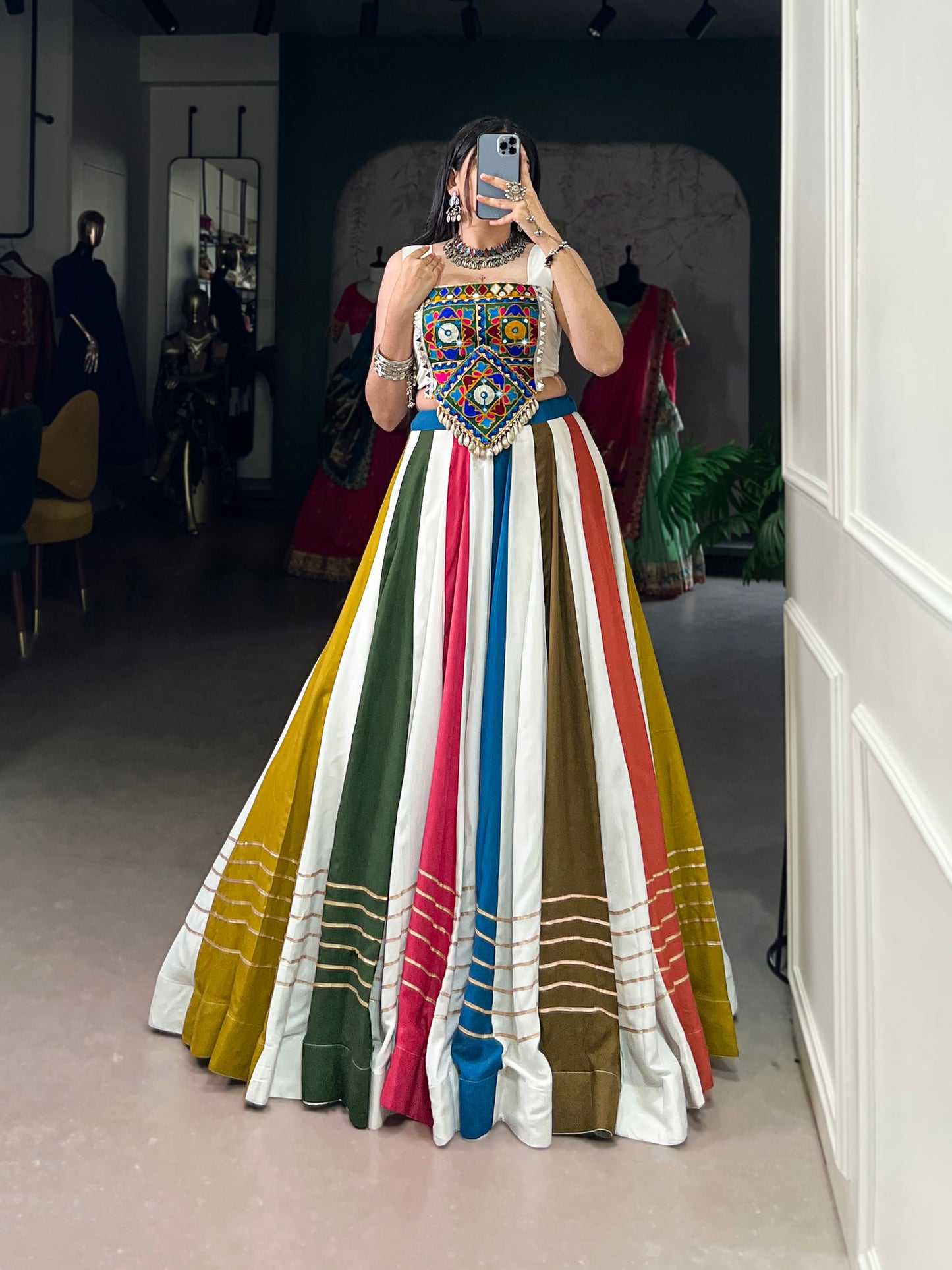 Mirror work for legacy, Jarkan for the limelight!