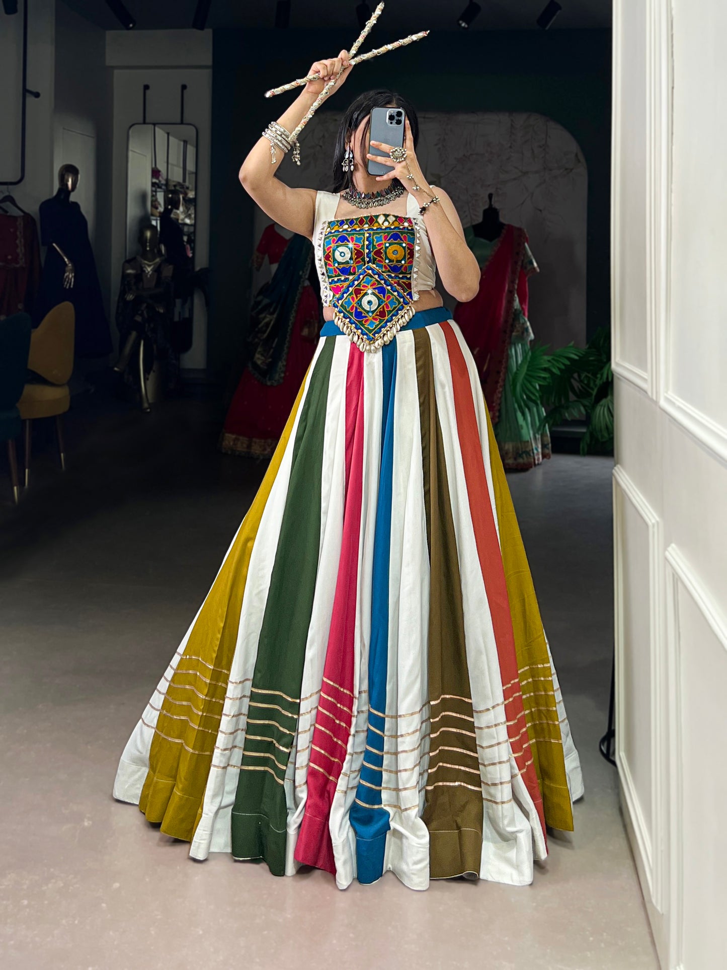 Mirror work for legacy, Jarkan for the limelight!