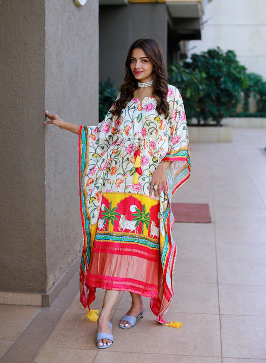 This Oversize Kaftan dress is the best choice for the summer, can be transformed for any occasion from casual to Special Occasion.