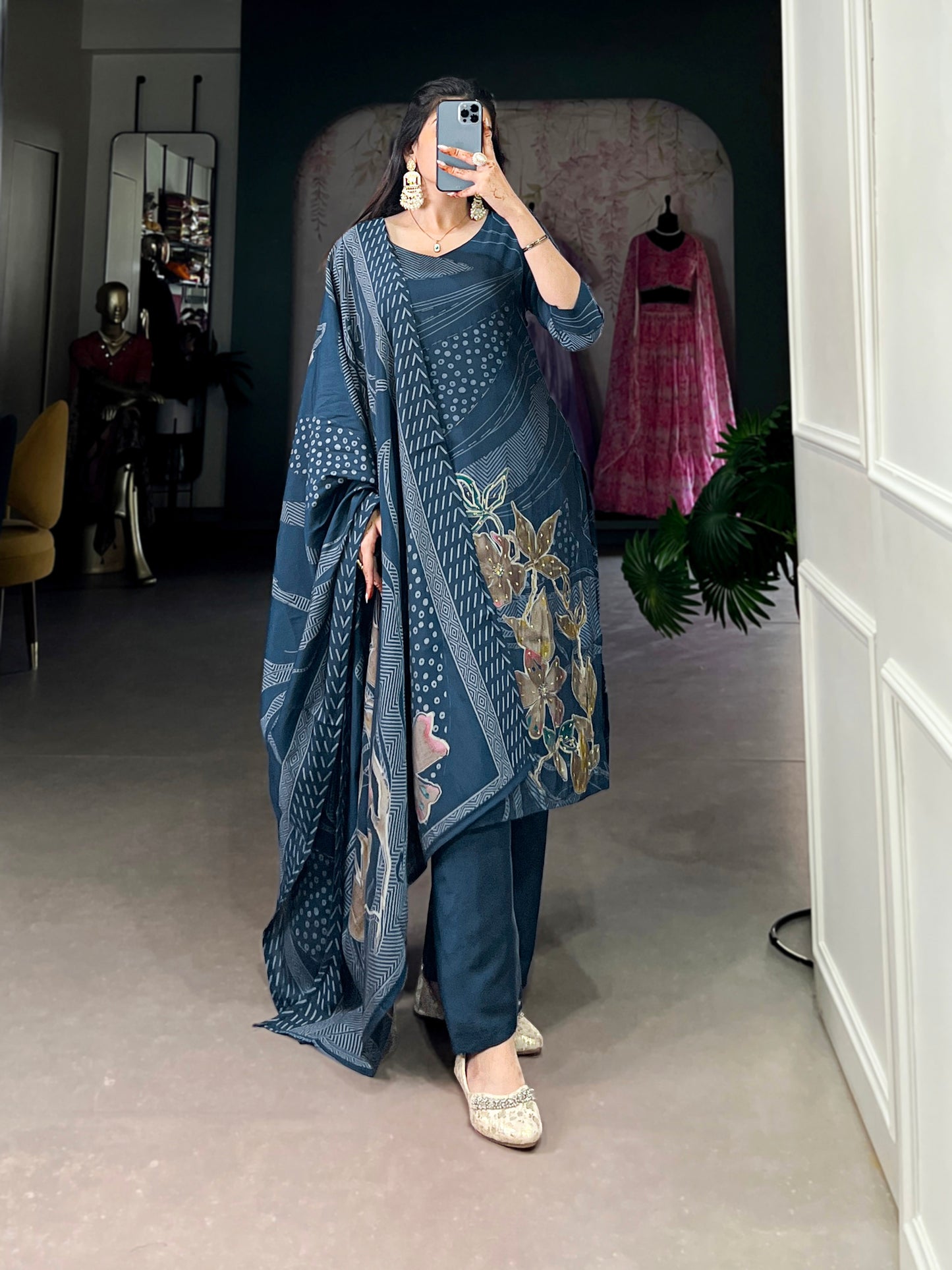 Beads meet blooms in this stunning salwar suit