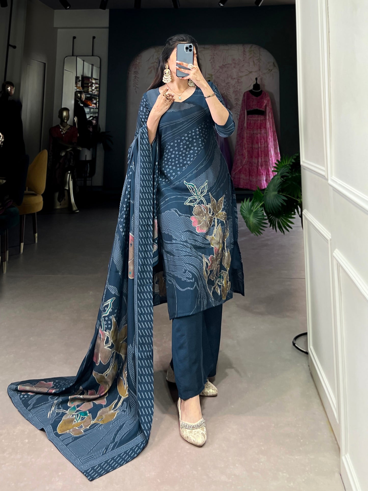 Beads meet blooms in this stunning salwar suit