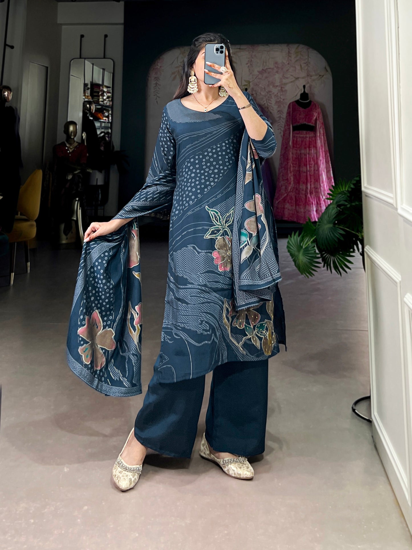 Beads meet blooms in this stunning salwar suit